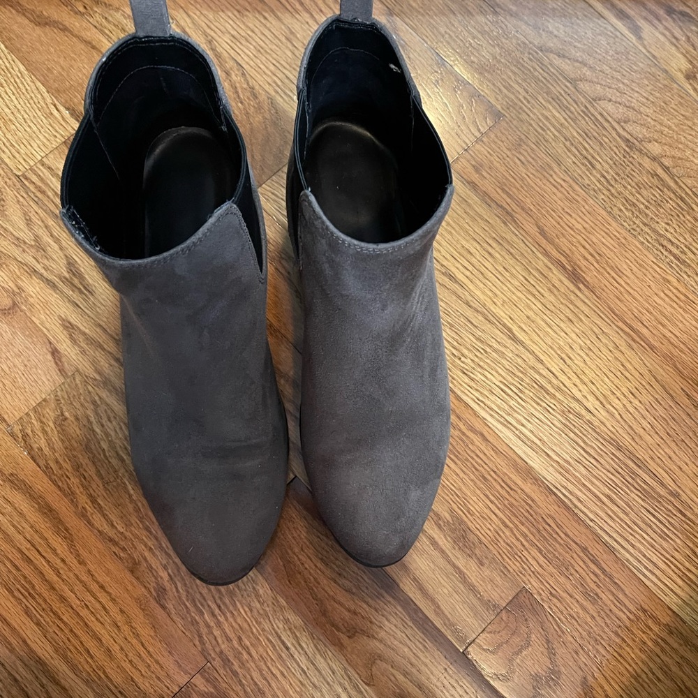Booties - Picture 3 of 6